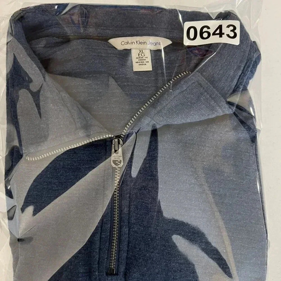 Calvin Klein Jeans Mens XL Blue 1/4 Zip Pullover Sweatshirt Minimalist Dad Wear - Picture 14 of 14